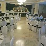 デ ゴル ホテル 3*